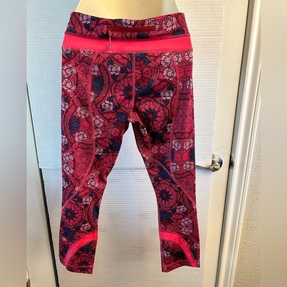 Lululemon Run Inspire cropII prism floral guava lava boom juice legging Sz-4 B11 - Picture 12 of 13